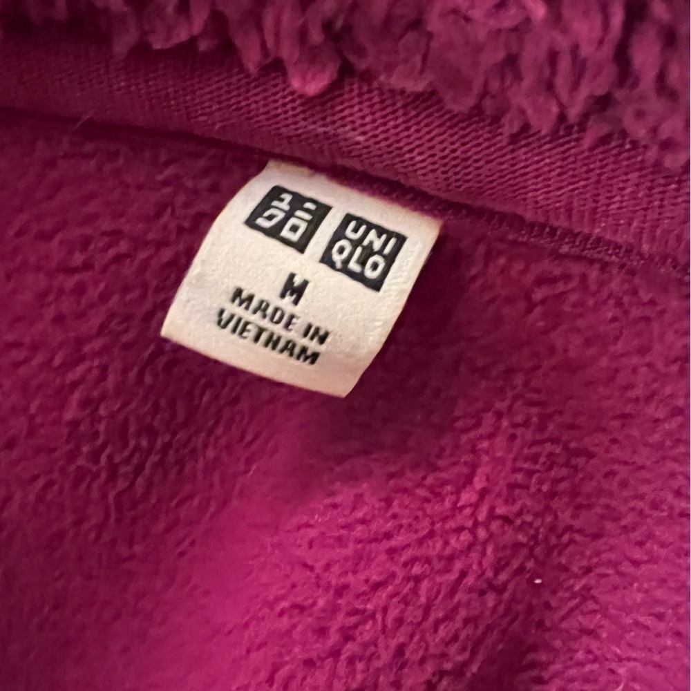 TWO pieces: Uniqlo Sherpa hooded vest and skirt, magenta, M and S - Picture 12 of 15